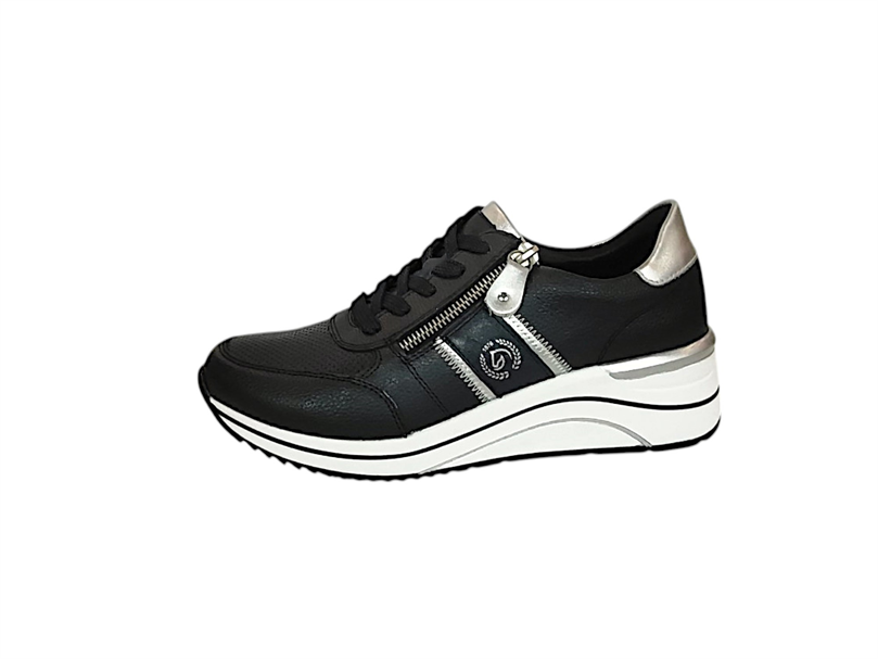 Fashion sports shoes